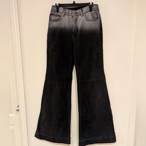 Elegant Black Flare Jeans for Women